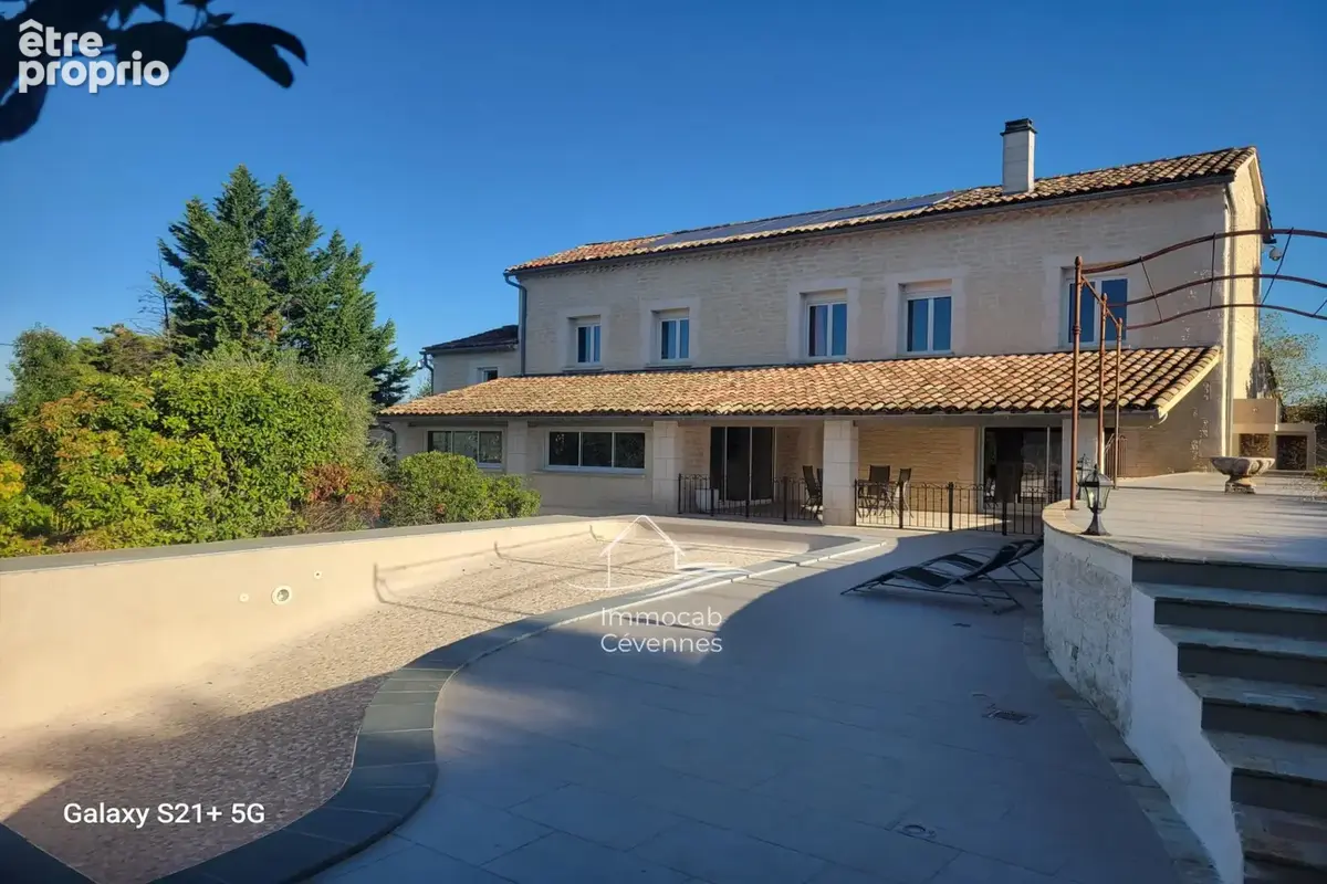 Maison 6 pièces 230 m² à vendre à Ales (30100) - photo 1