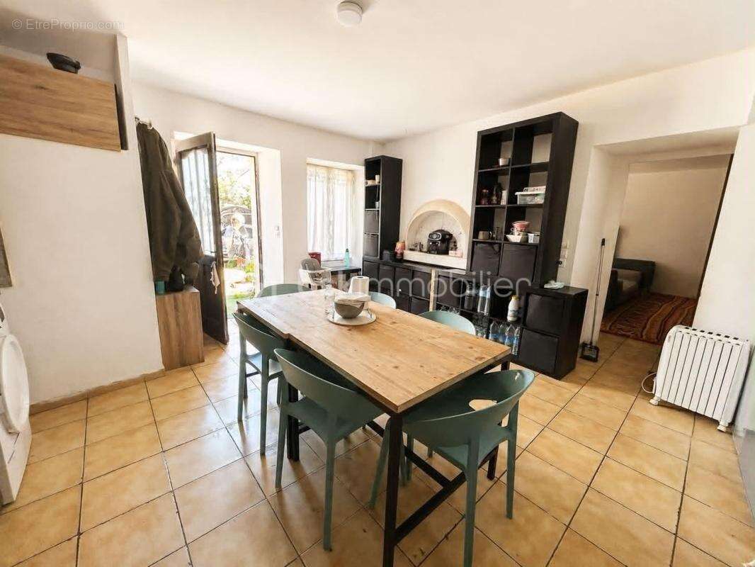 Appartement à MEREVILLE