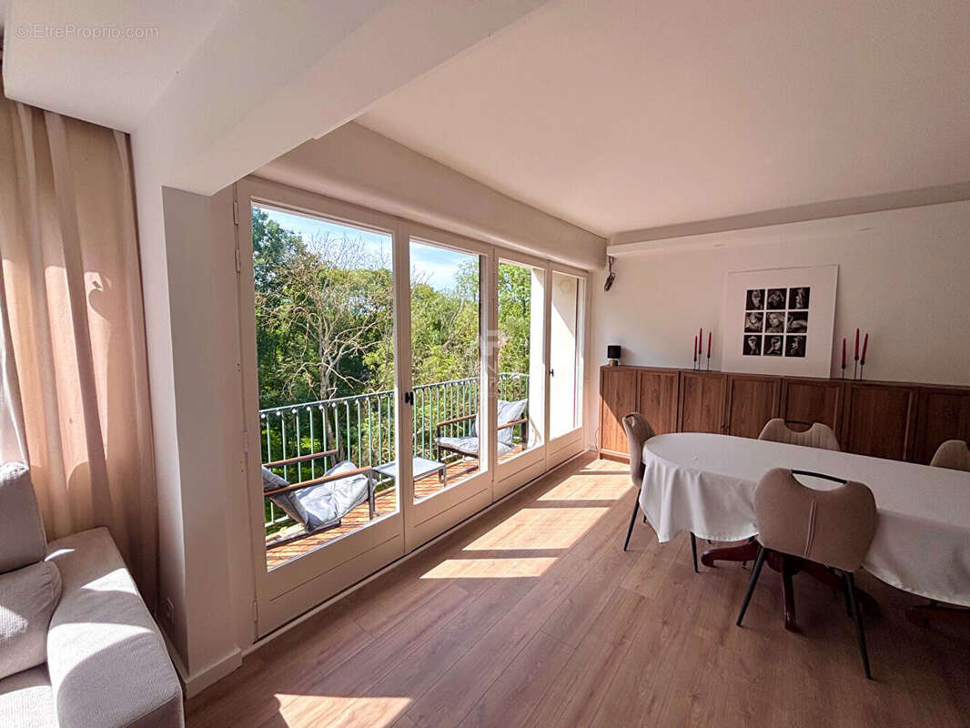 Appartement Verneuil-sur-seine 5 pièce(s) 93 m2 - photo 3