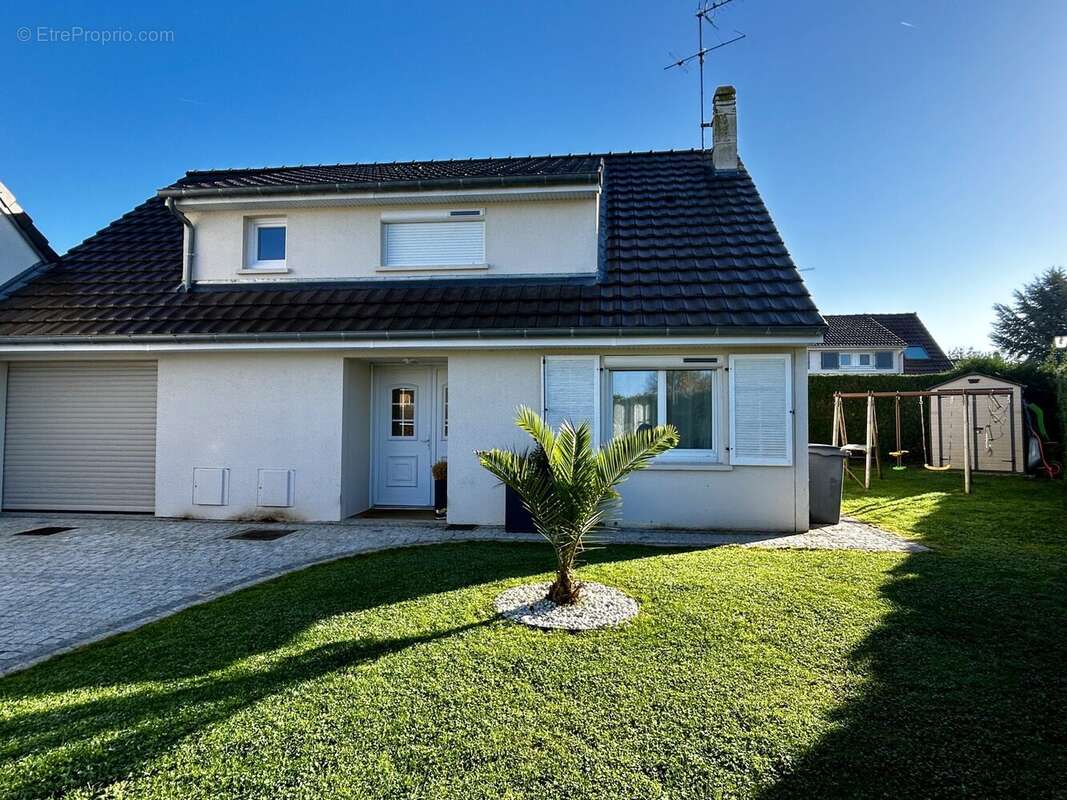 Maison à SAINT-WITZ