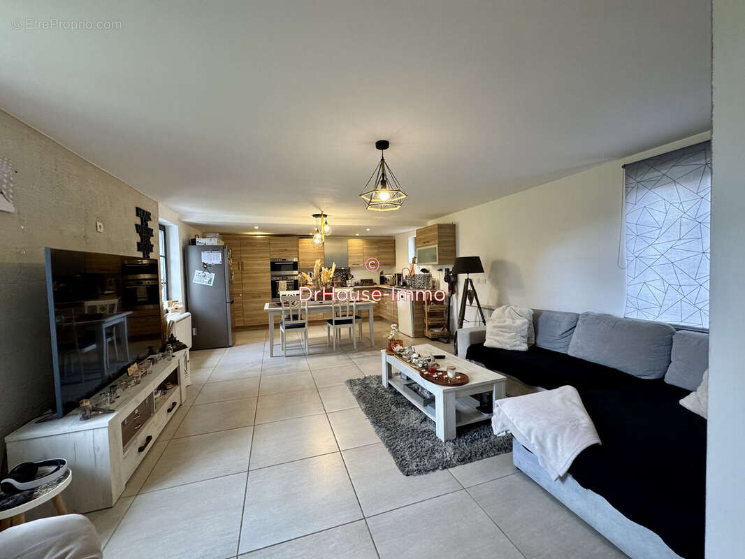 Maison à AUQUEMESNIL