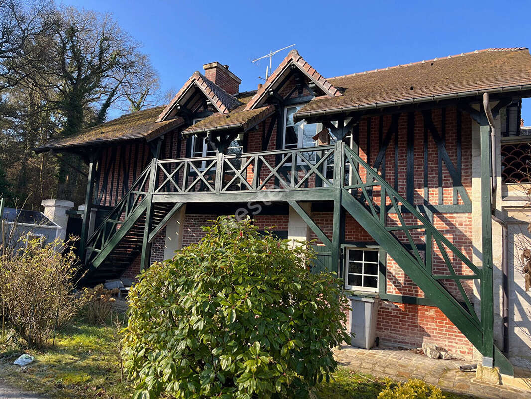 Maison à COYE-LA-FORET