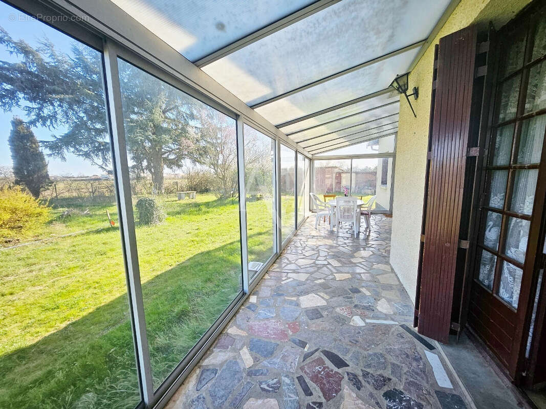 Maison à MONDONVILLE