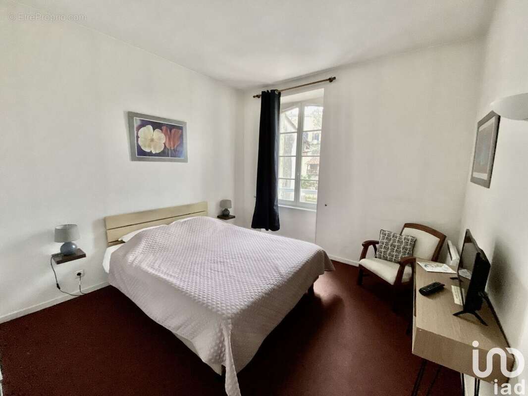 Photo 6 - Commerce à NERAC