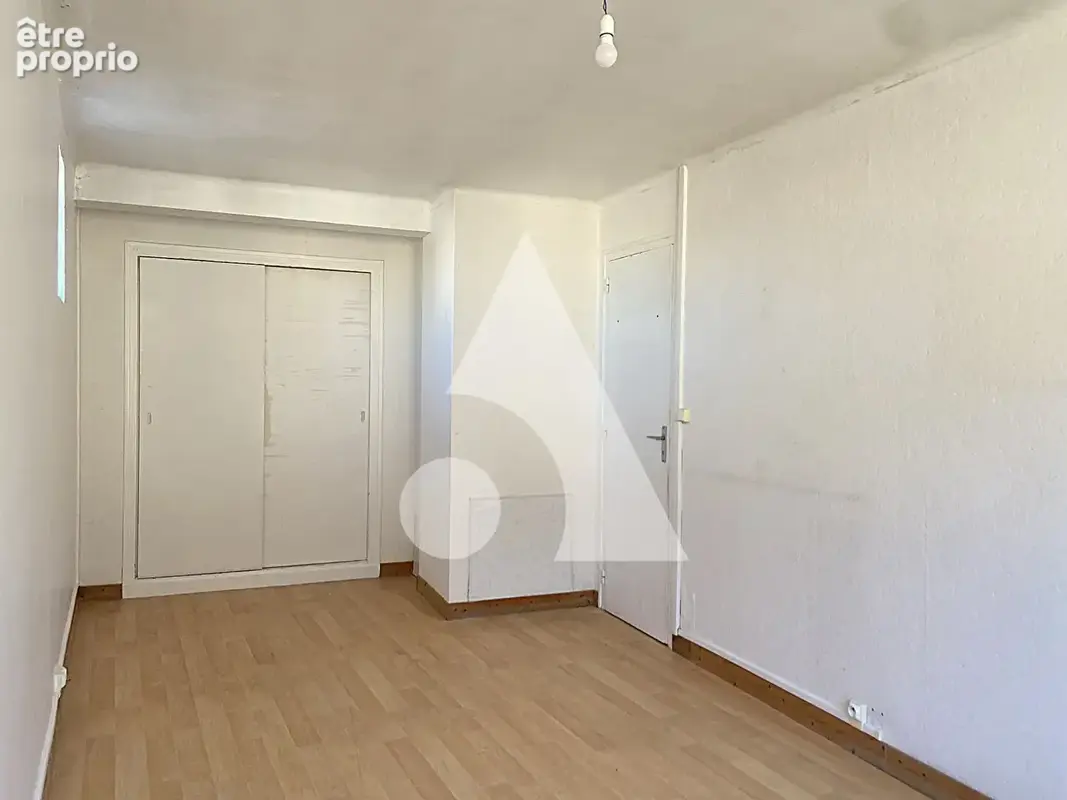 Appartement T4  centre ville - photo 15