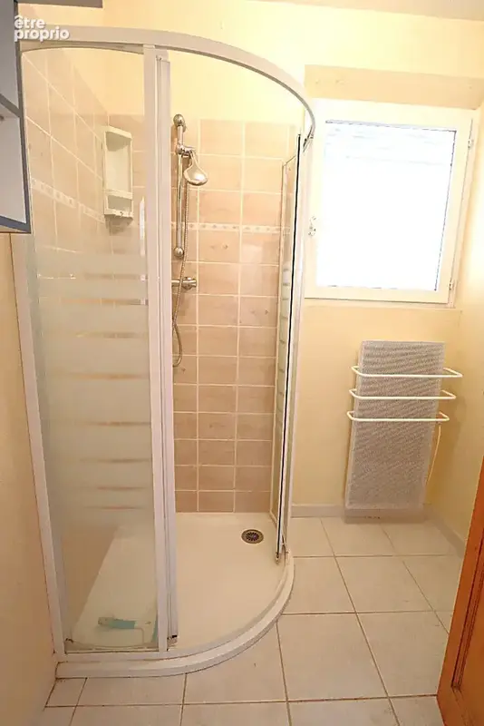 Villa 5 pièce(s) 110 m2 avec piscine et jacuzzi sur terrain  1625m² - photo 16
