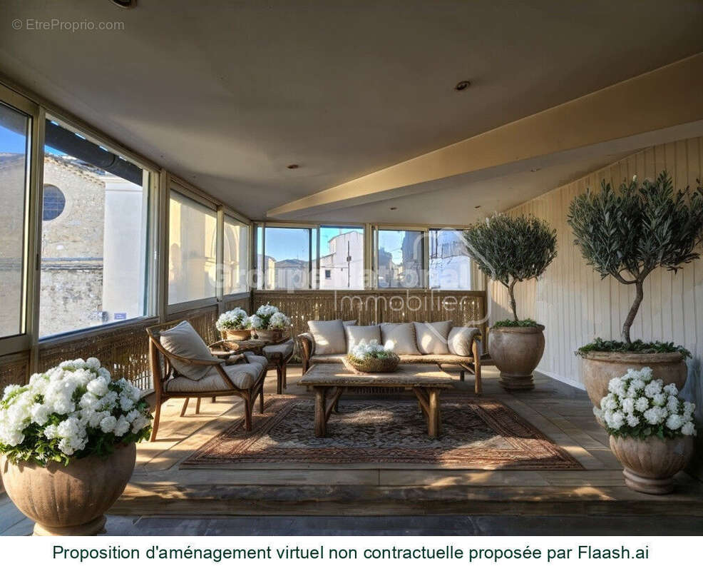 Maison à JONQUIERES-SAINT-VINCENT