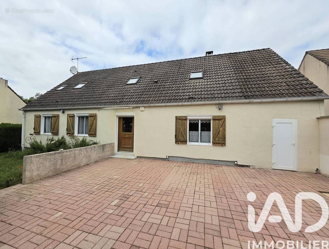 Photo 1 - Maison à SAINT-AGNAN