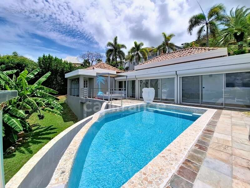 Maison à SAINT-MARTIN