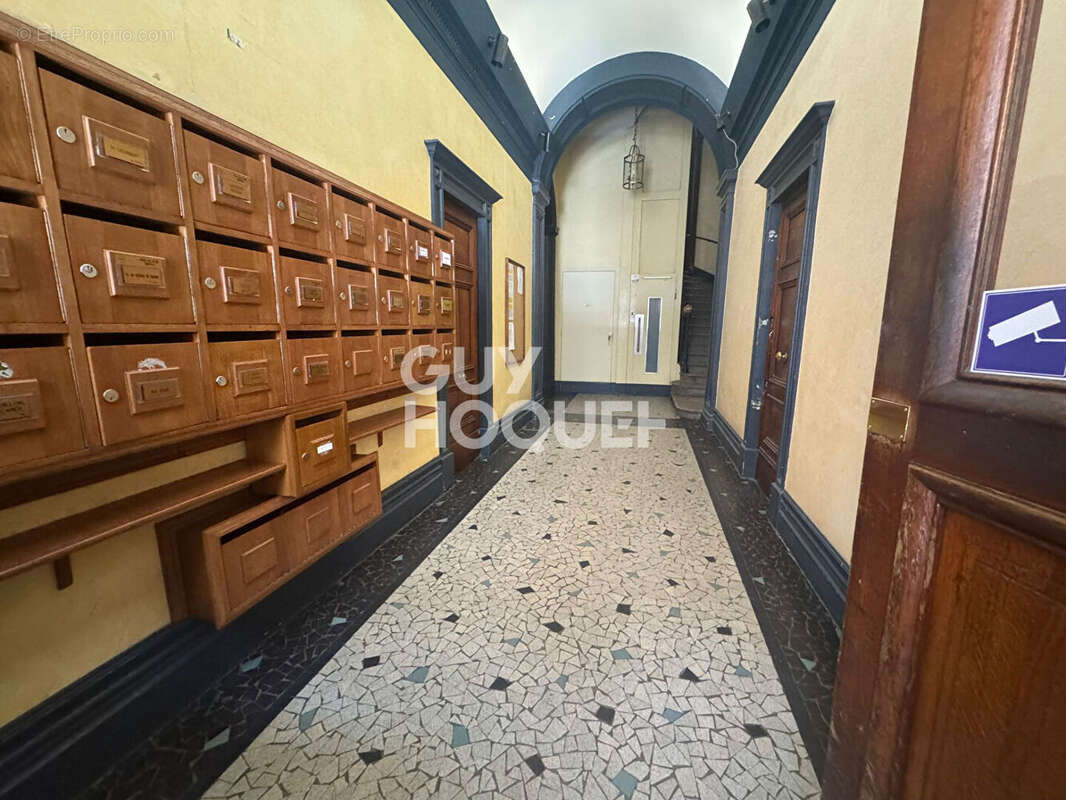 Appartement à LYON-9E