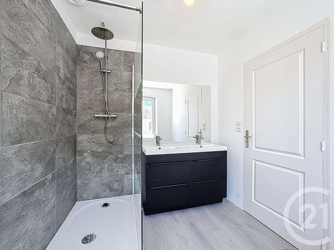 Maison à LA FERTE-SAINT-AUBIN