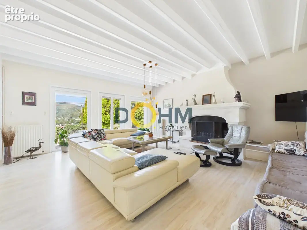 Propriété d’exception de 190 m2 avec vue panoramique sur les Gorges de la Loire - photo 4