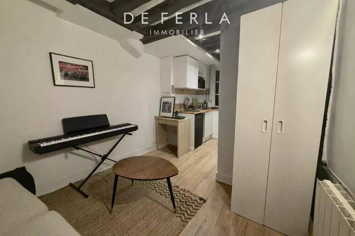Appartement à PARIS-11E