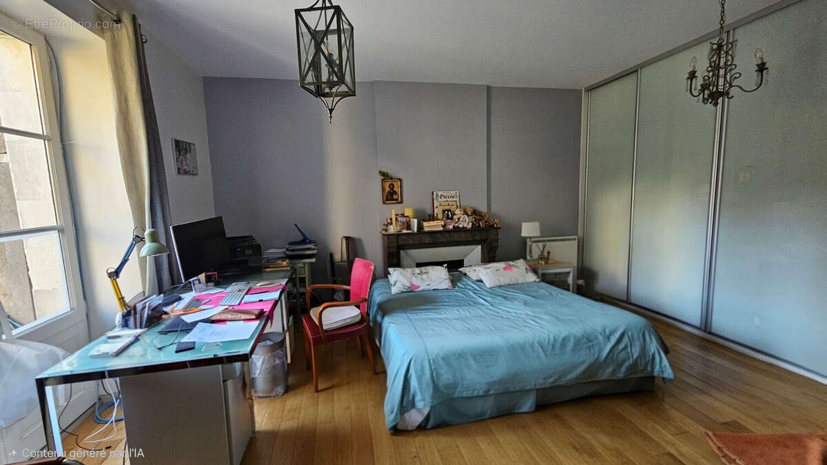 Appartement à SAINT-CYR-SUR-LOIRE