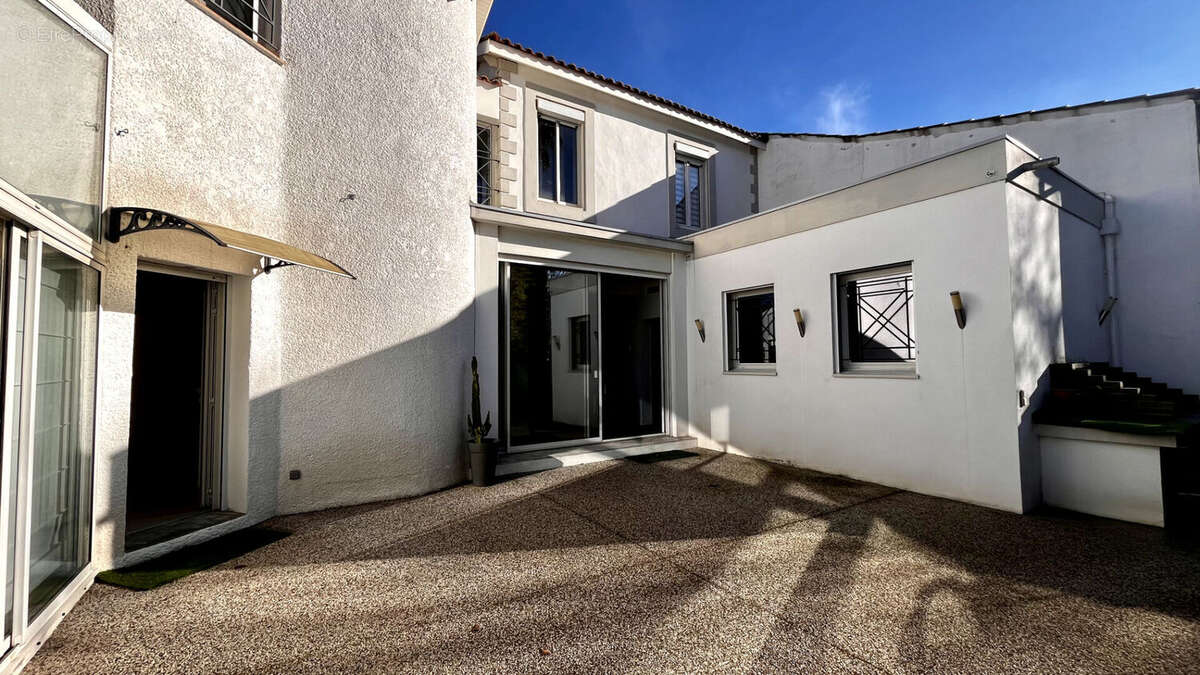 Maison à BEZIERS