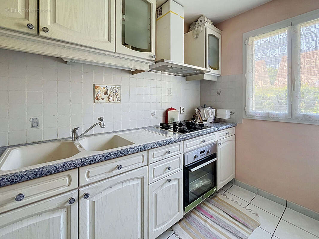 Maison Crosne 5 pièce(s) 92 m2 - photo 4