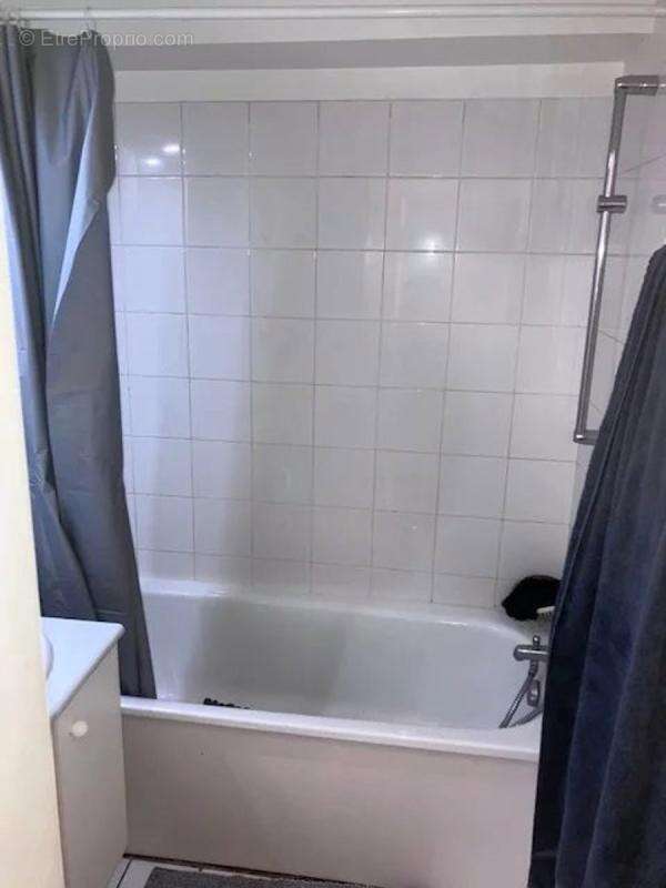 Appartement à PARIS-19E