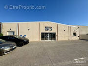 Commerce à CASTRIES