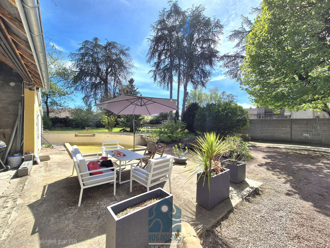 Maison à LAPALISSE