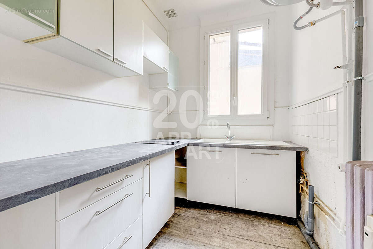 Appartement à PARIS-20E