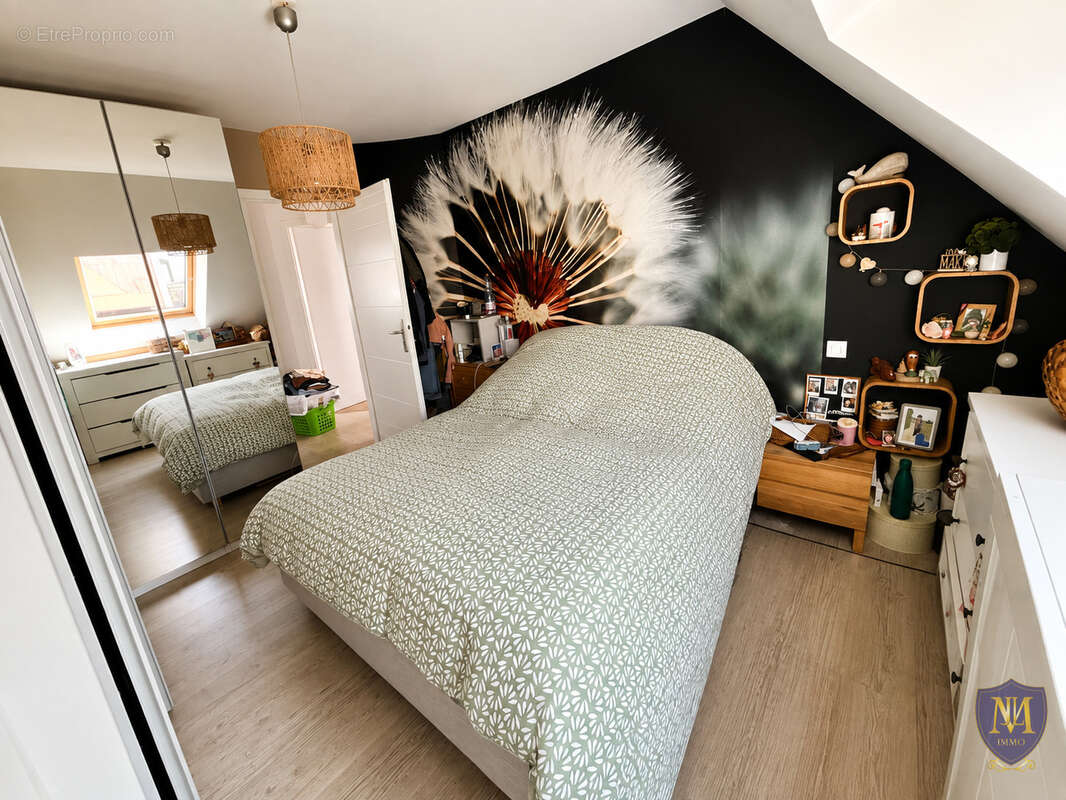 Blotzheim au calme belle maison familiale de 149 m2 avec piscine chauffée sur 6,15 ares de terrain - photo 6