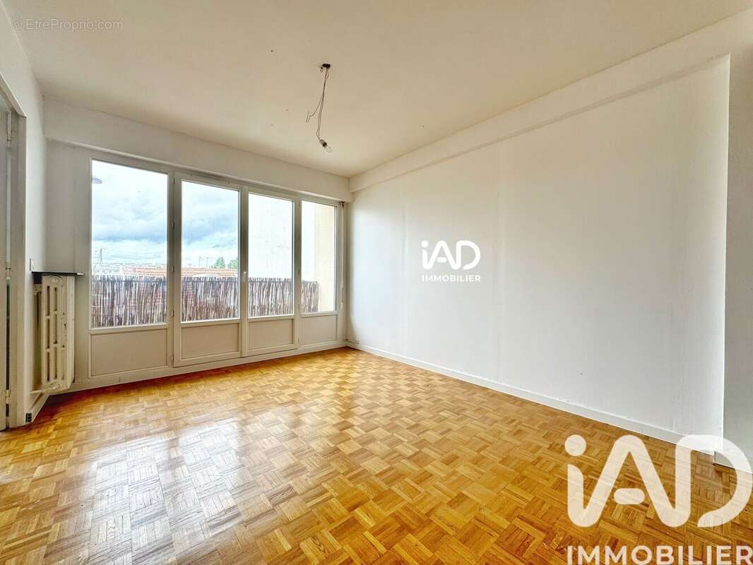 Photo 7 - Appartement à RUEIL-MALMAISON