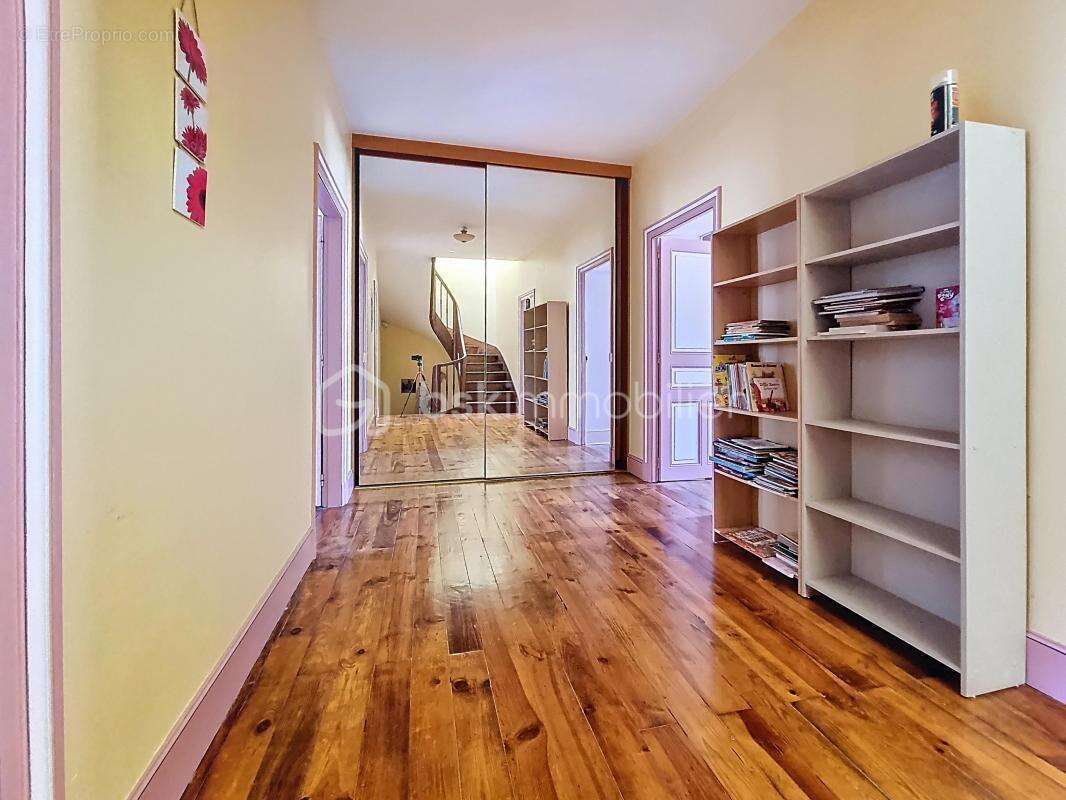 Maison à PONT-DE-LARN