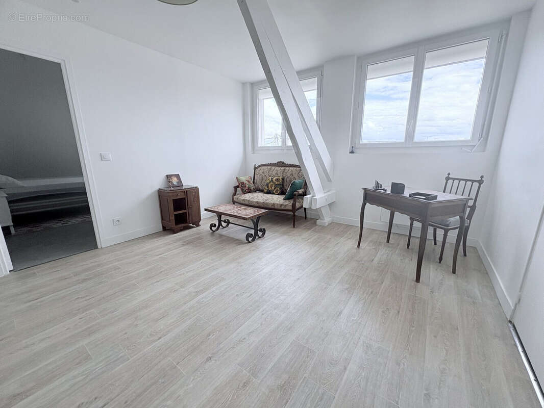 Appartement à ROMILLY-SUR-SEINE