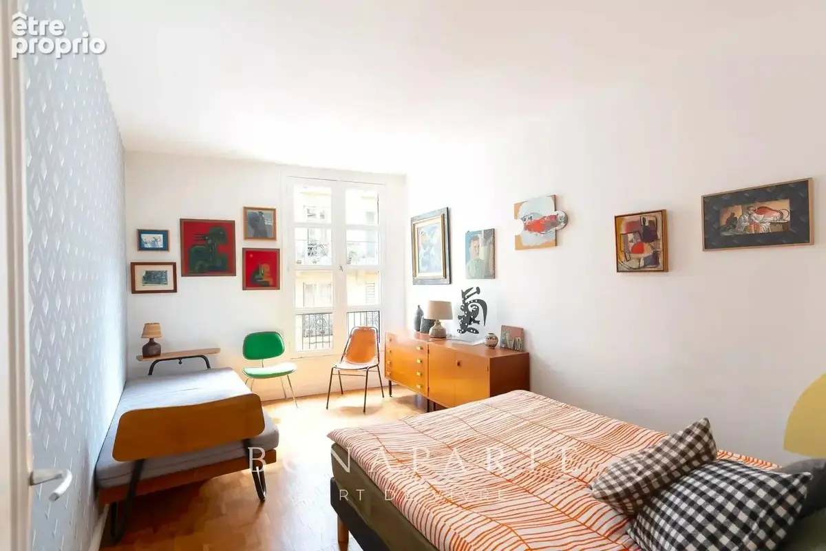Montmartre - place constantin-pecqueur - photo 15