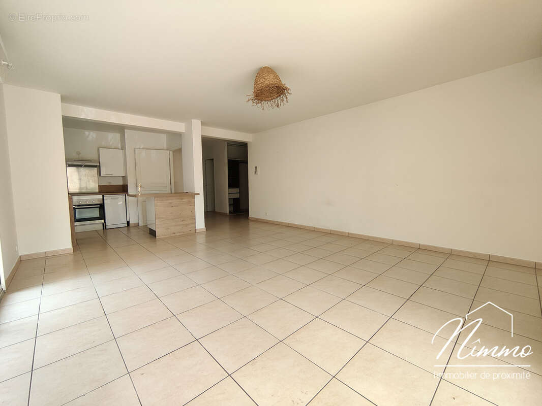 Appartement à NIMES