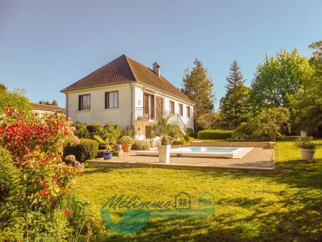 Maison à LEUGNY