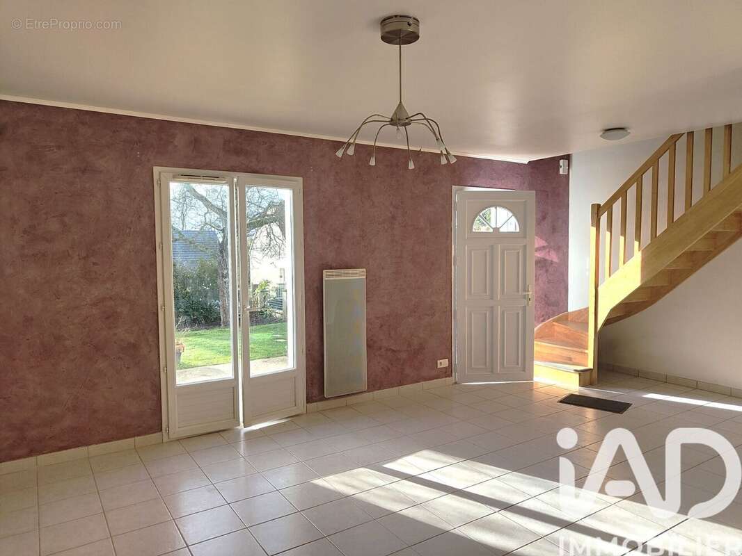 Photo 3 - Maison à NEVOY