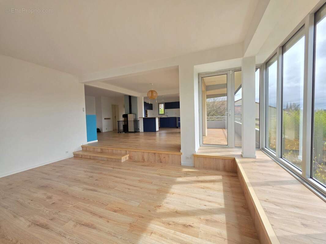 Maison à CLERMONT-FERRAND