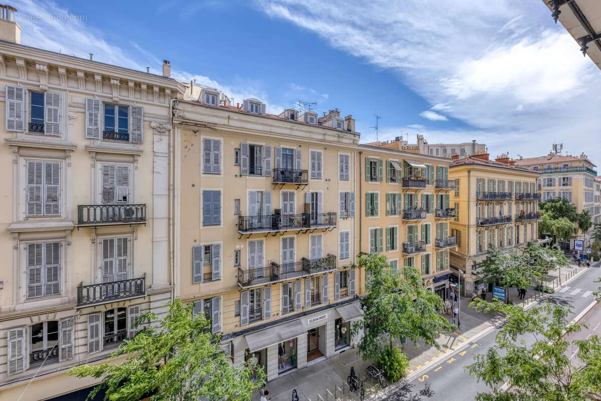 Appartement 87 m² à Nice  - photo 19