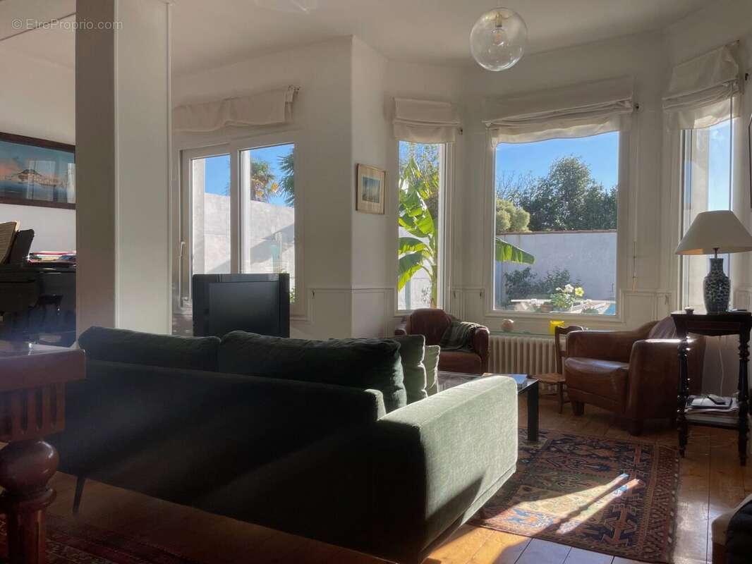 Maison à LA ROCHELLE