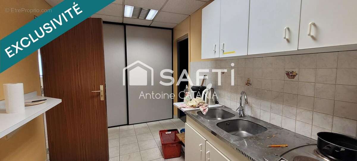 Photo 5 - Commerce à TULLINS