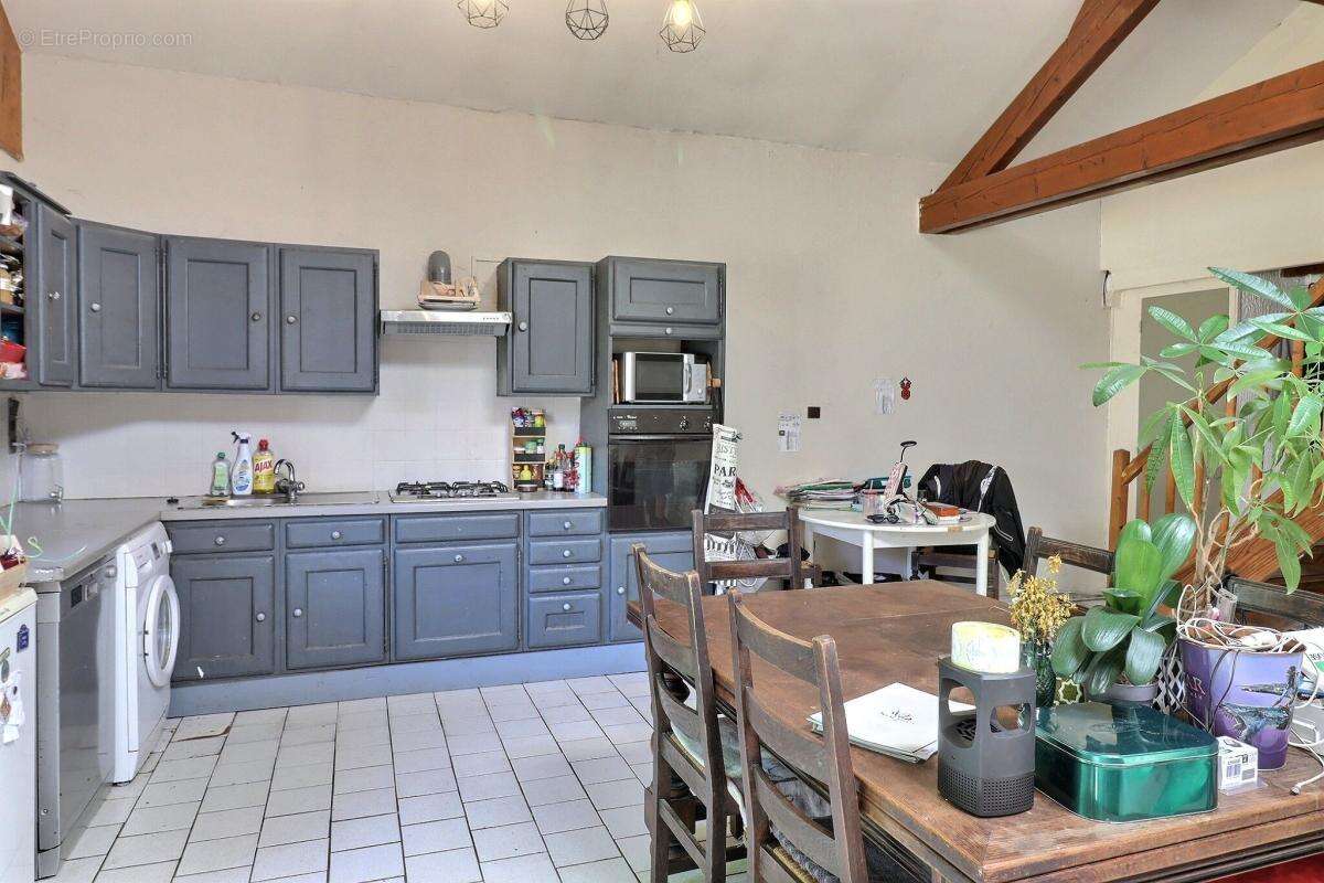 Maison à PASSINS