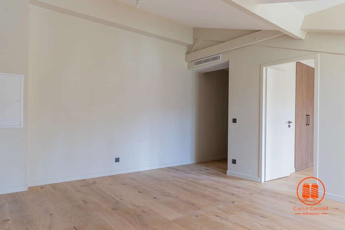Appartement à LYON-1E