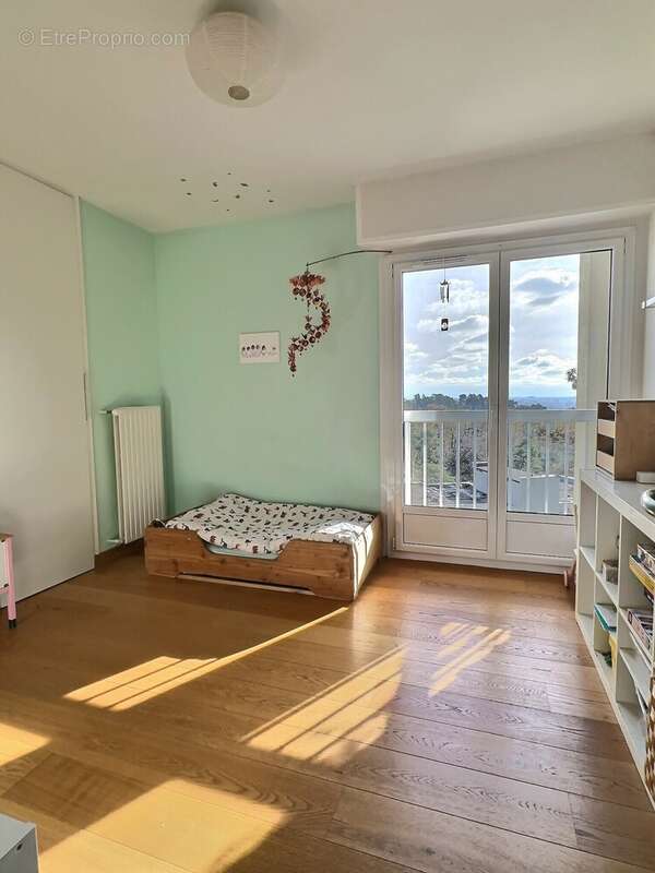 Appartement à CALUIRE-ET-CUIRE