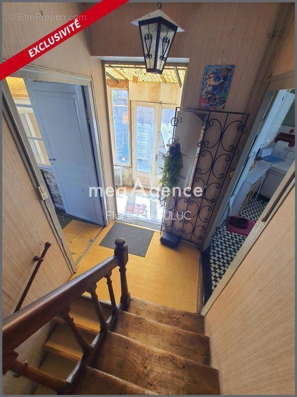 Appartement à SAINT-JEAN-D'ANGELY