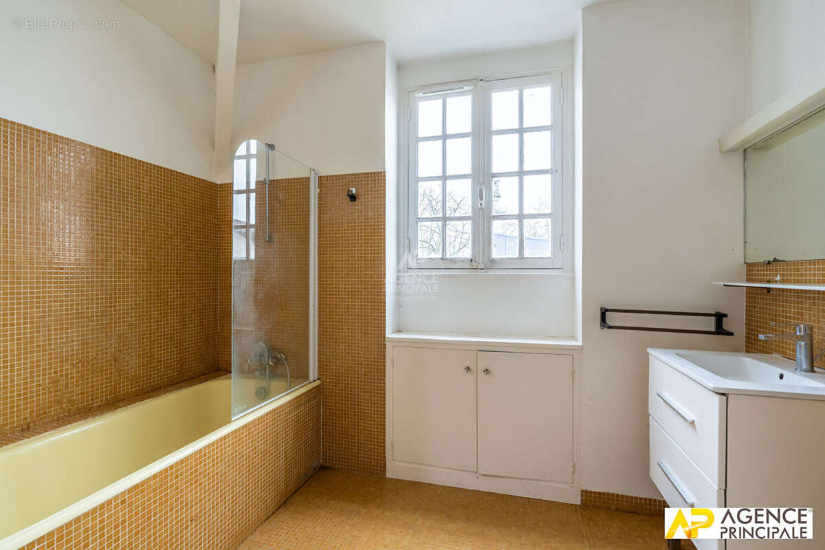Maison Maisons Laffitte 8 pièce(s) 180 m2 - photo 14