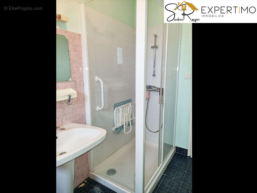 Maison à LAPEYROUSE