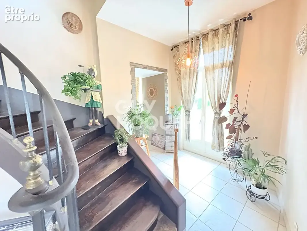 Ensemble immobilier à Elbeuf comprenant deux maisons loués - photo 6