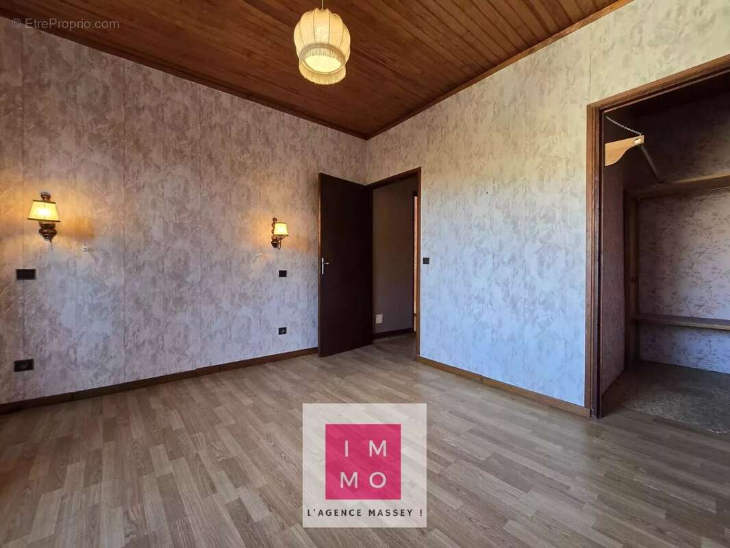 Appartement à VIC-EN-BIGORRE