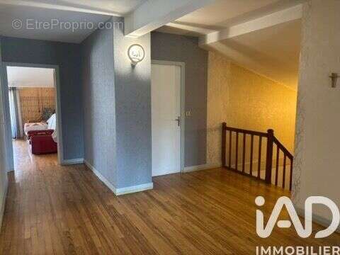 Maison 189 m² à Pressigny  - photo 9