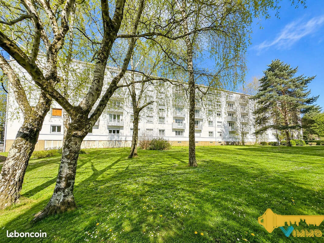 Appartement à SAINT-SEBASTIEN-SUR-LOIRE