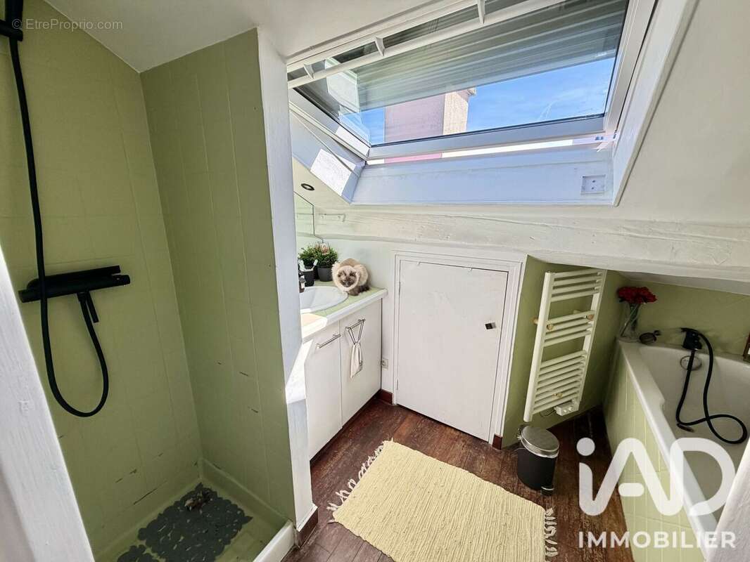Photo 9 - Appartement à SURESNES