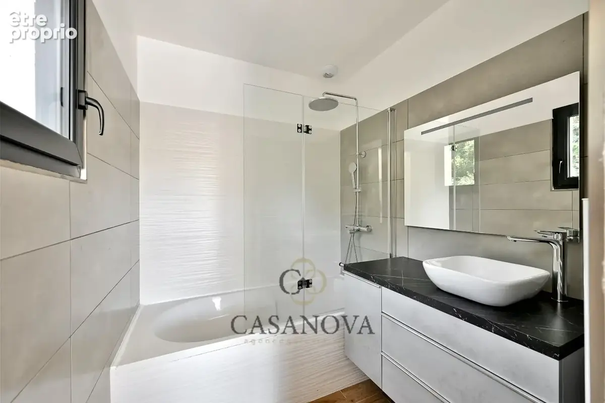 Villa contemporaine de 146 m² avec piscine et terrain de 1 000 m² à Montferrier-sur-Lez - photo 20