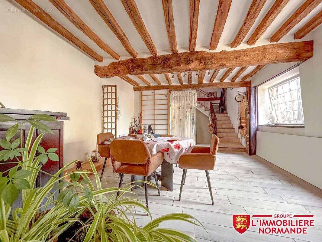 Belle bâtisse en pierre avec studio indépendant - photo 8