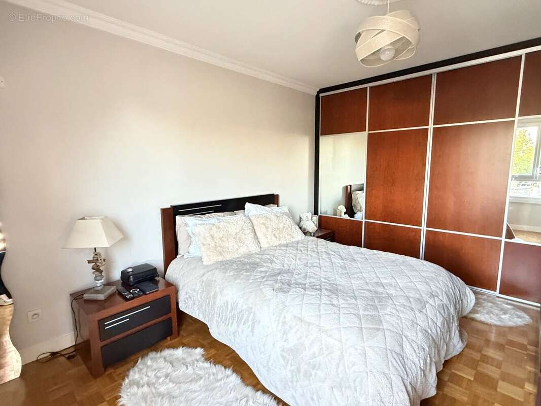 Appartement à CLICHY-SOUS-BOIS